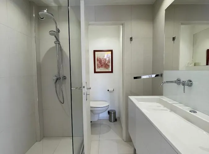 Renovated Centre Banane Balcon 아파트 *